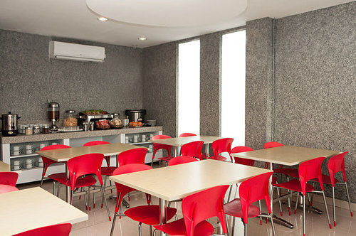 Manggis Hotel 3*